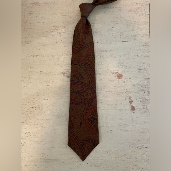 BROOKS BROTHERS MAKERS Hand Made in USA Vintage Paisley Silk Tie Burg (Multi) - Picture 2 of 7